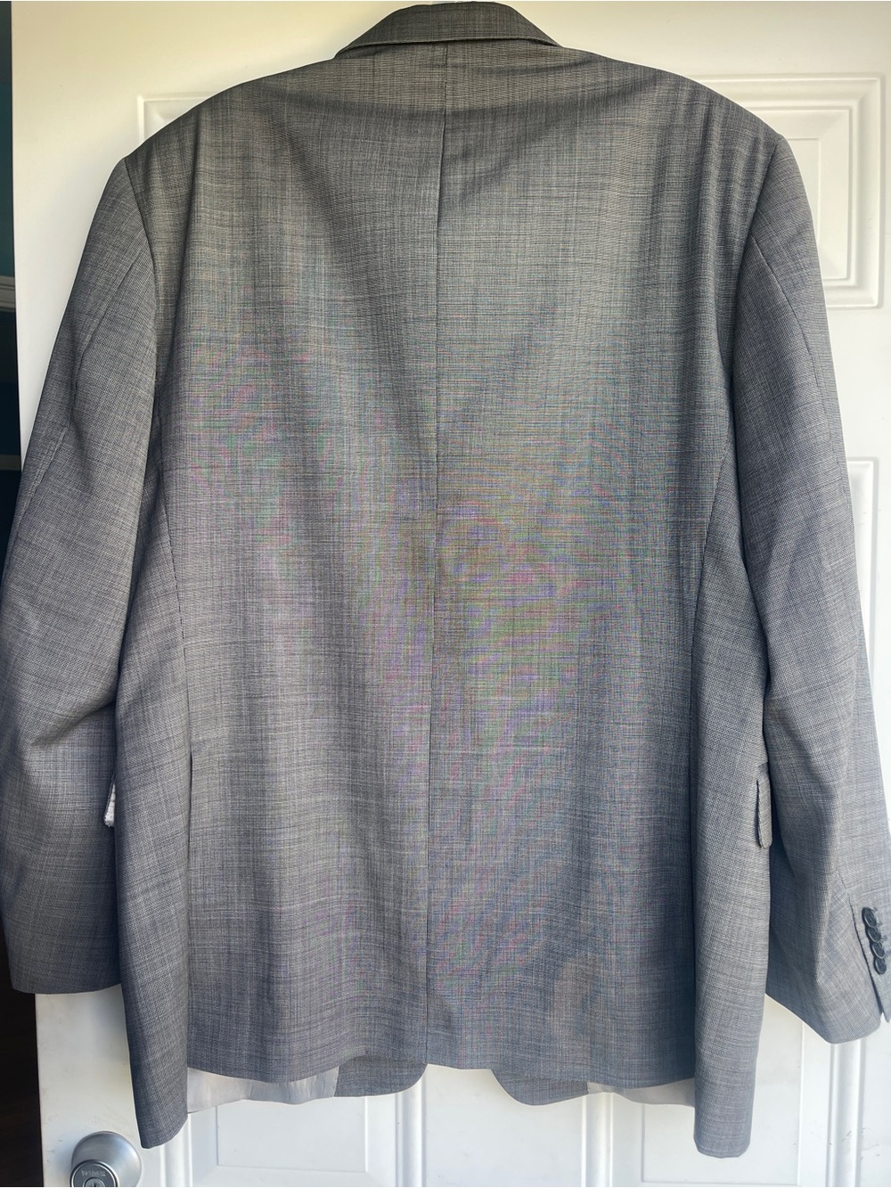 Men's McGuire's 2-Piece Suit (Biella Italian
Fabric) size 44L - Picture 5 of 11